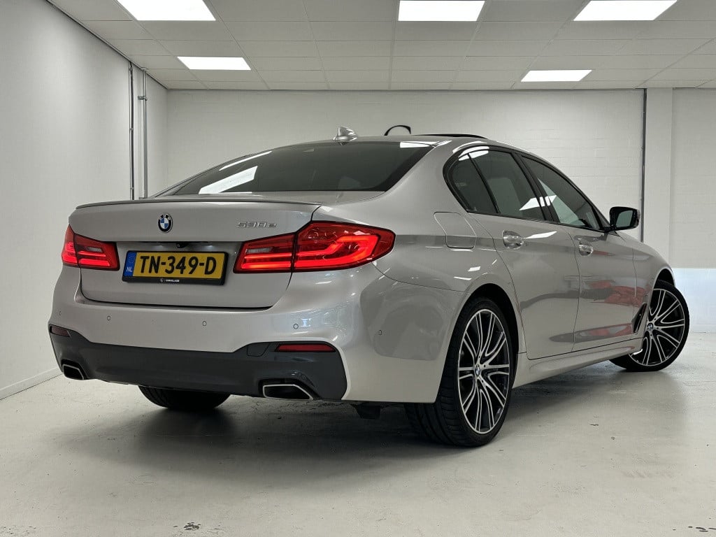 BMW 5 Serie 530e m-sport high exe. | bowers & wilkins | softclose | massage