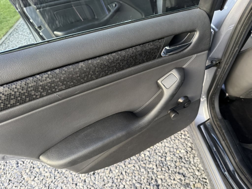 BMW 3-serie 318i 2.0i special executive sedan