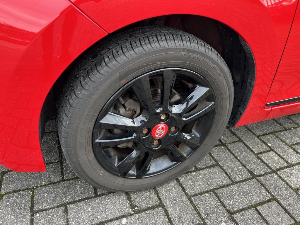 Toyota Aygo 1.0 vvt-i x-cite | nl auto | dealeronderhouden |