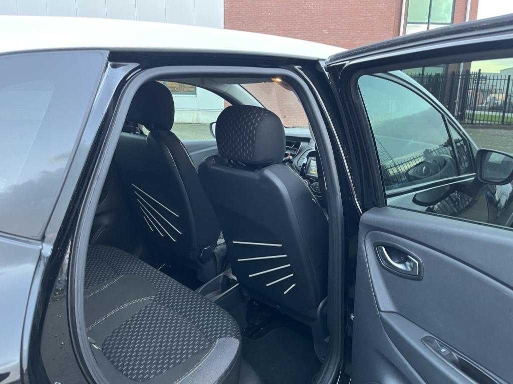 Renault Captur 0.9 tce intens 27 dkm