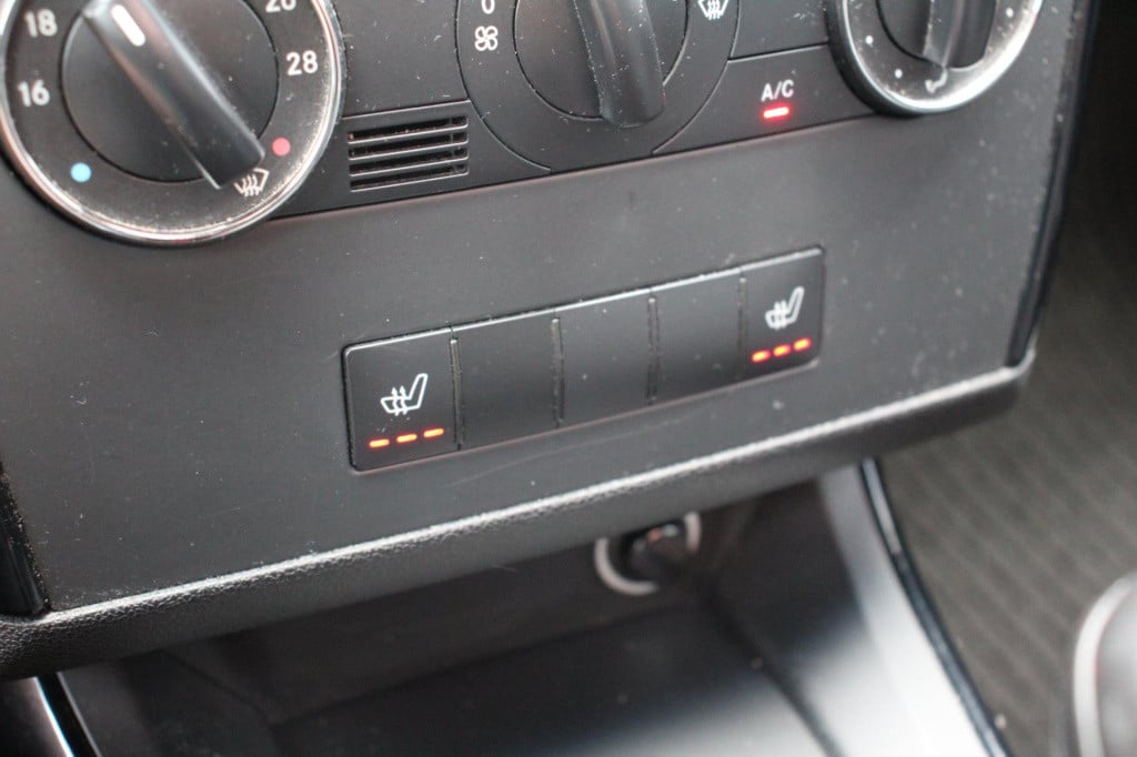 Mercedes-Benz A-Klasse 150 classic - stoelverwaming - panoramadak - navi - 