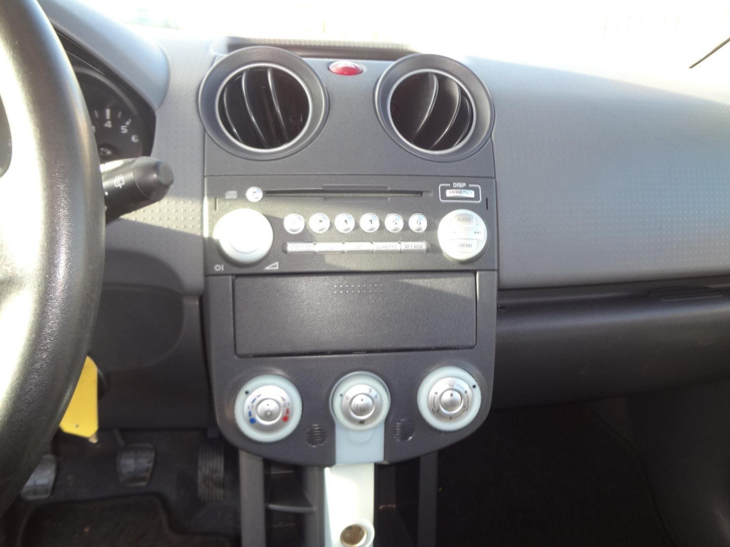 Mitsubishi Colt 1.3 invite