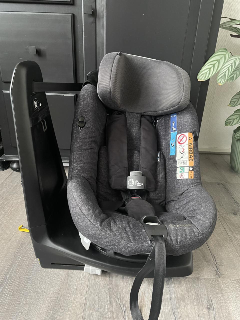 Maxi-Cosi AxissFix Air met geïntegreerde airbags