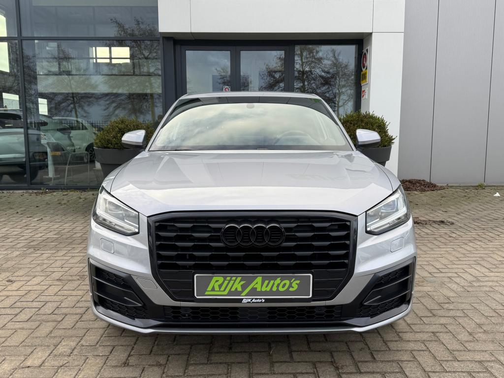 Audi Q2 35 tfsi s-line * virtual cockpit * keyless * matrix led
