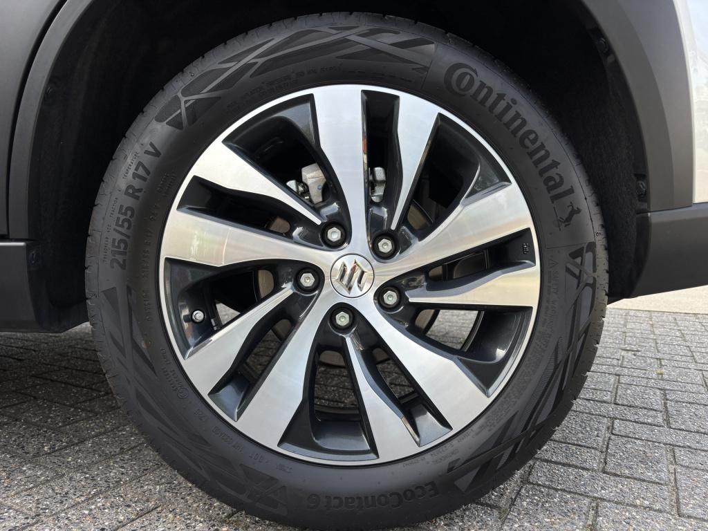 Suzuki Sx4 S-cross style 1.4 boosterjet smart hybrid / panoramadak