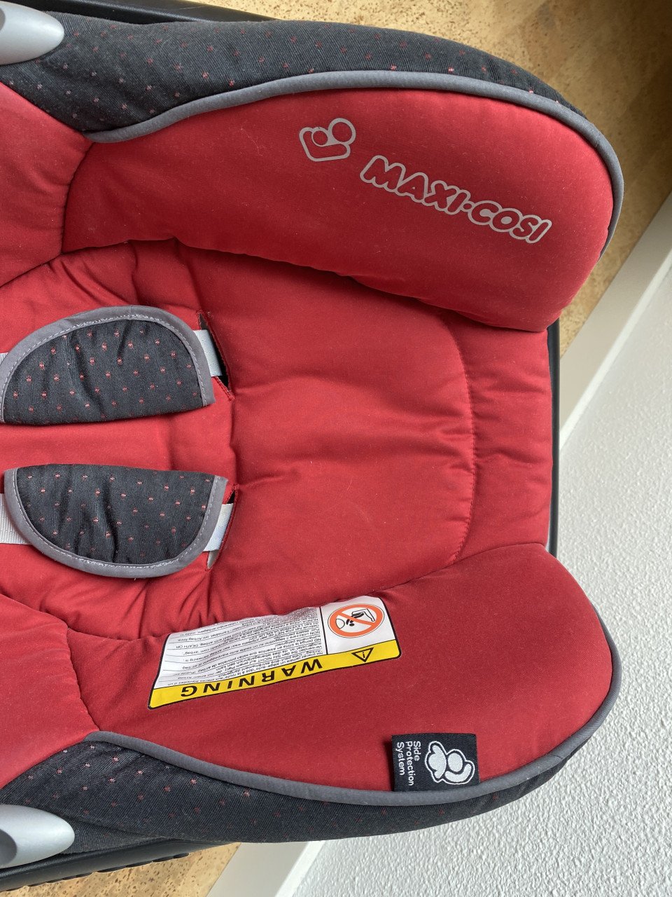 Maxi Cosi Pebble met o.a. warme slaapzak