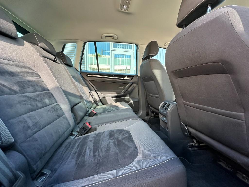 Volkswagen Golf Sportsvan 1.4 tsi highline trekhaak xenon ergoactive