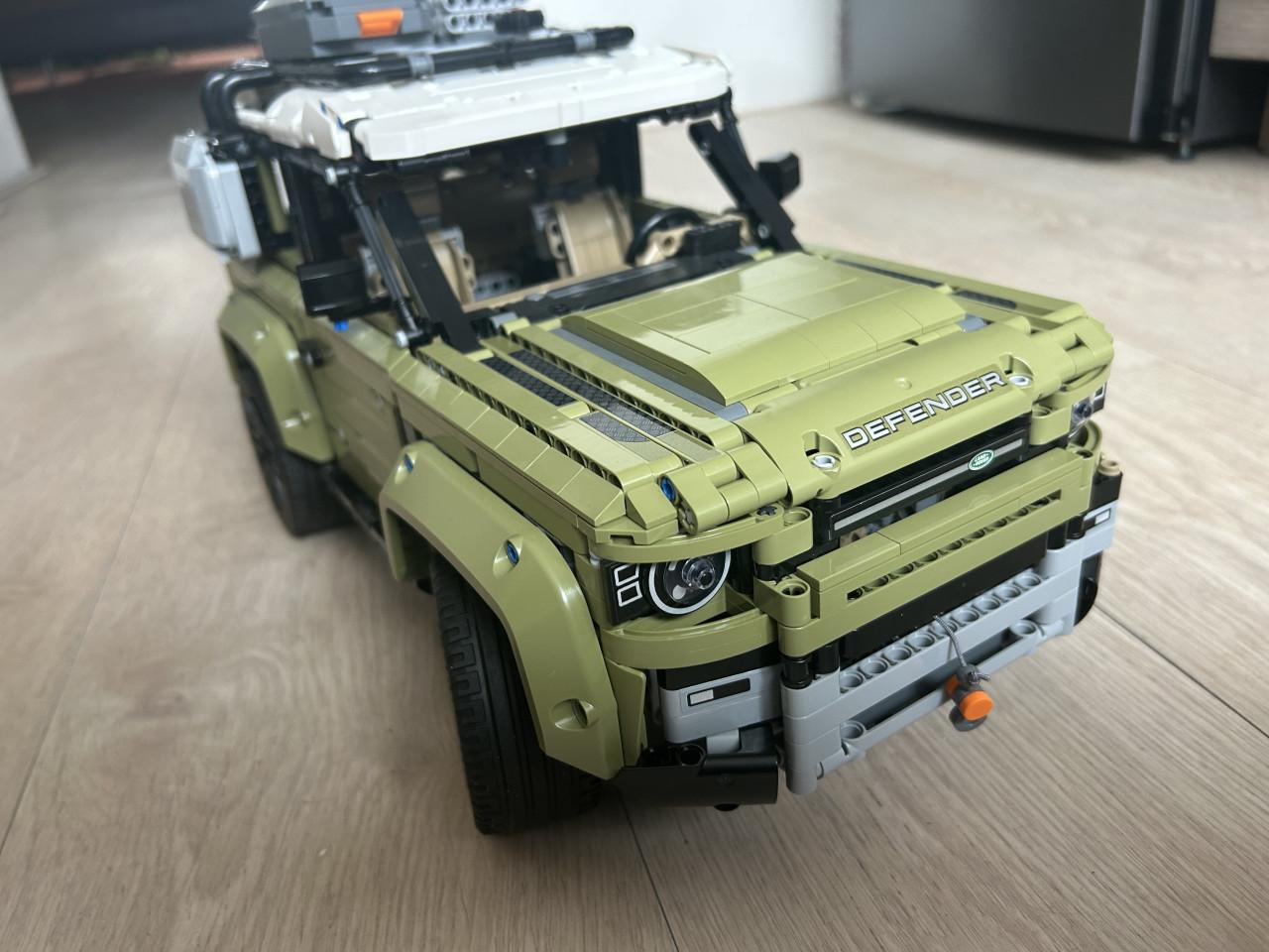 Lego Technic 42110 – Land Rover Defender