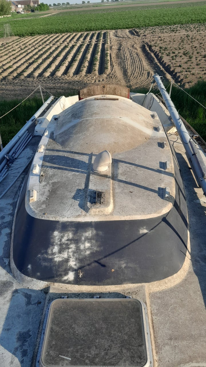 Zeilboot met trailer