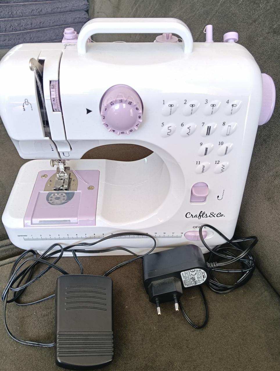 Naaimachine van crafts & co