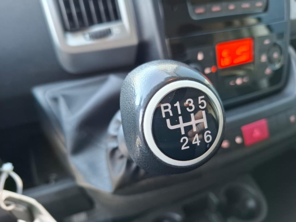 Fiat Ducato 33 2.3 multijet l2h2 airco / cruise controle / navi / n.a.p / 3
