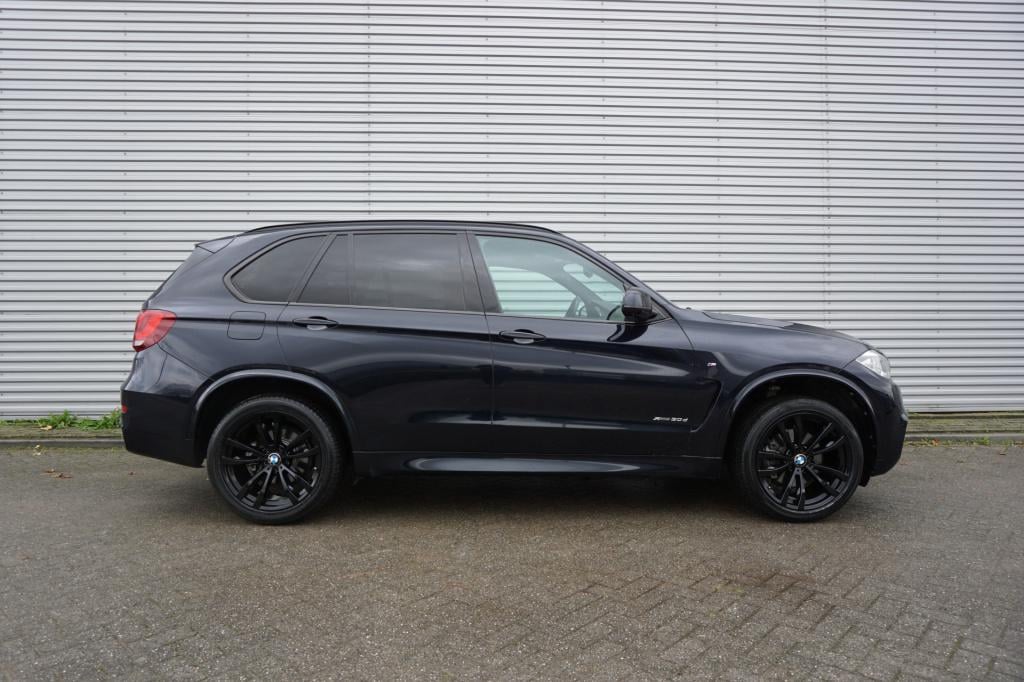 BMW X5 xdrive30d high executive 1e eigenaar - climate / navi / cruise / sto