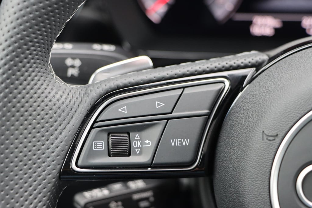 Audi A3 sportback 35 tfsi s edition 150pk s-tronic