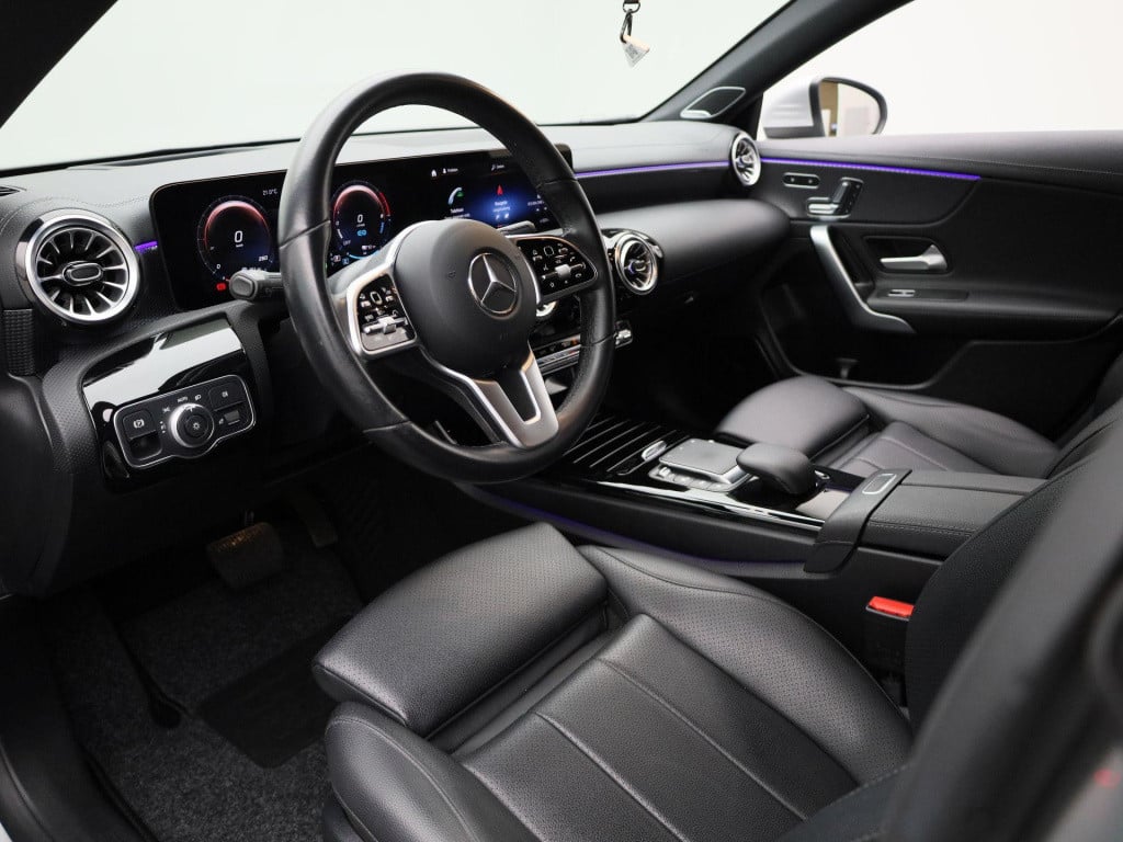 Mercedes-Benz Cla 250 e business solution luxury limited | automaat | lmv |