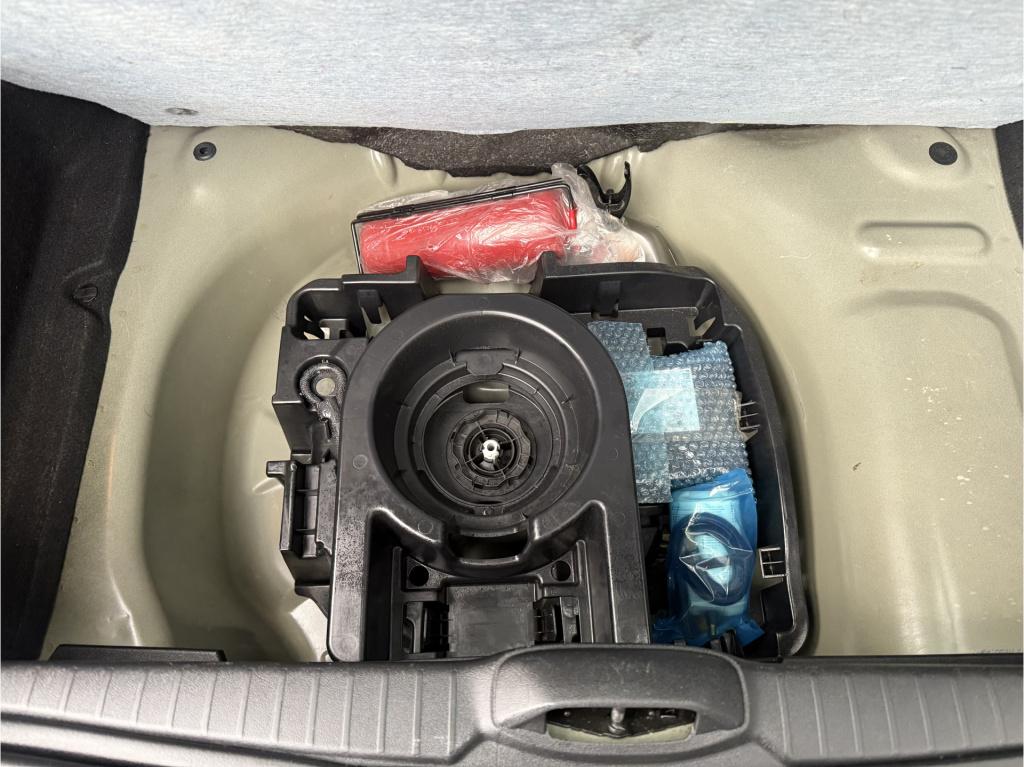 Peugeot 208 1.2 puretech blue lease executive 5-drs