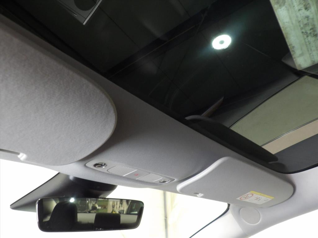 Tesla Model 3 standard 60 kwh plus rwd