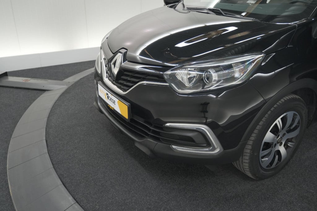 Renault Captur tce 90 limited | parkeersensoren | navigatie | airco | cruis