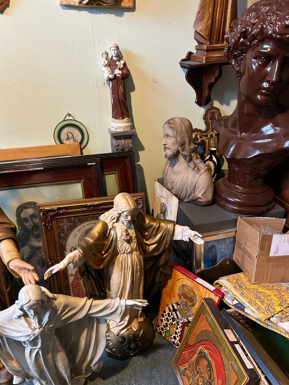 HEILIGENBEELDEN / RELIGIEUZE ACCESSOIRES