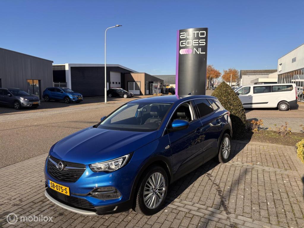Opel Grandland X 1.2 turbo executive automaat