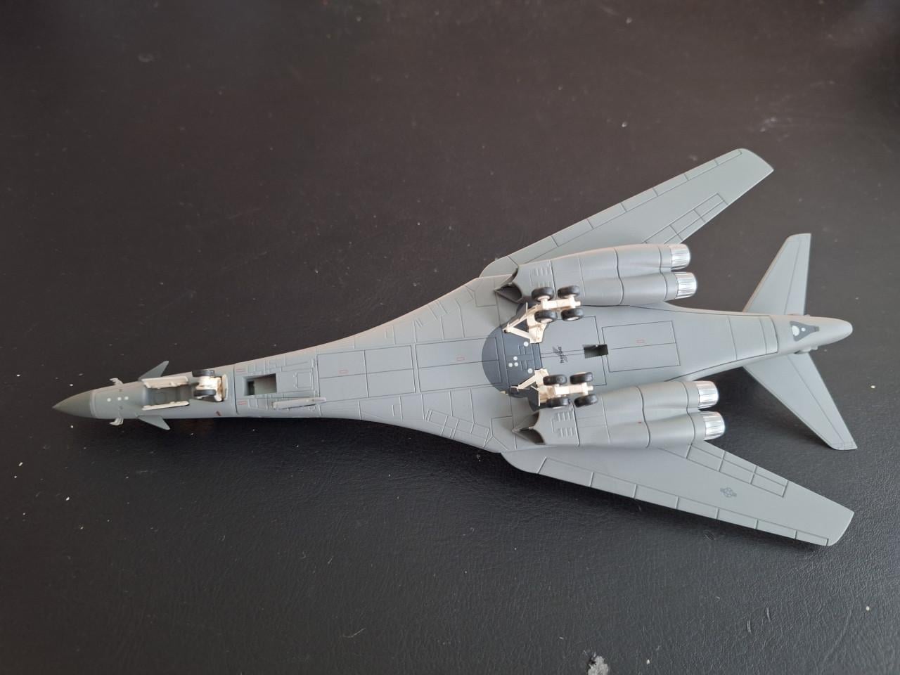 Diecast model Rockwell B-1B, 1:200