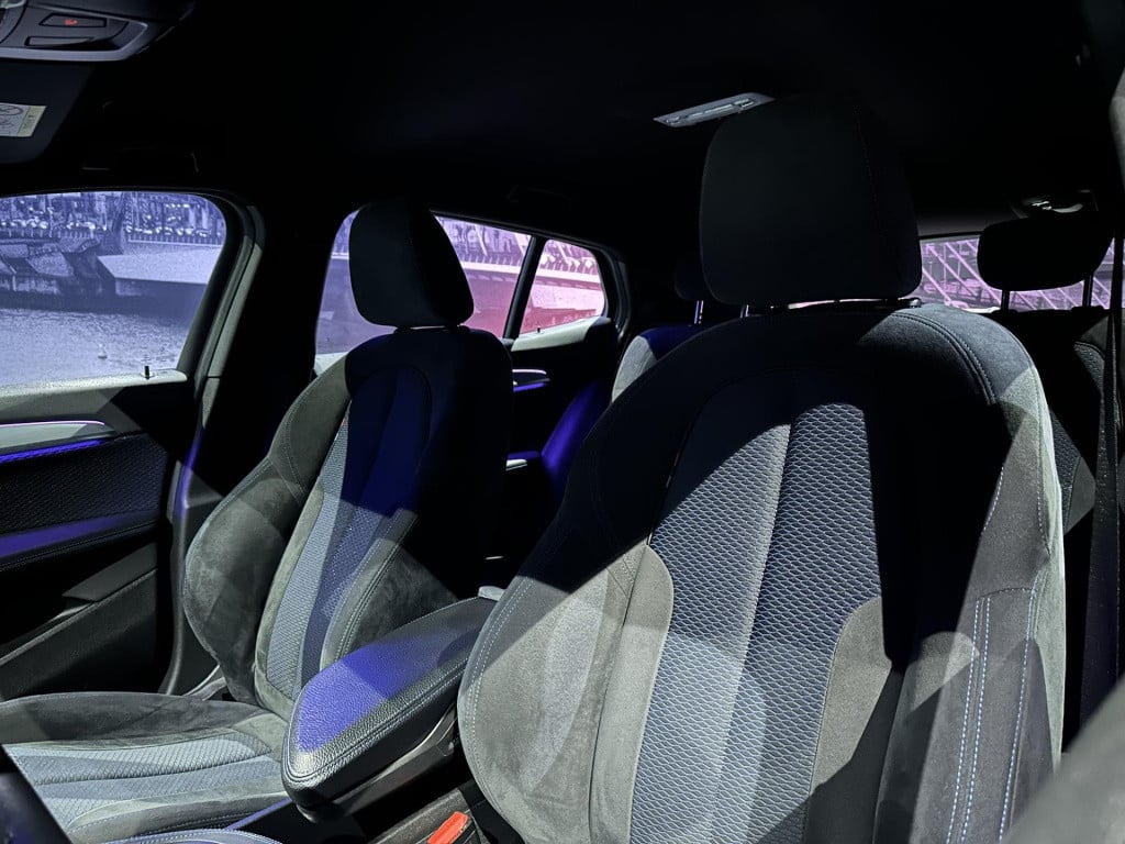 BMW X2 sdrive20i high executive m-pakket *sportstoelen*