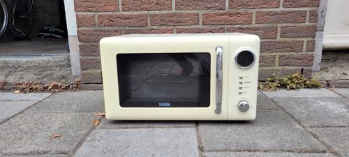Magnetron 700W
