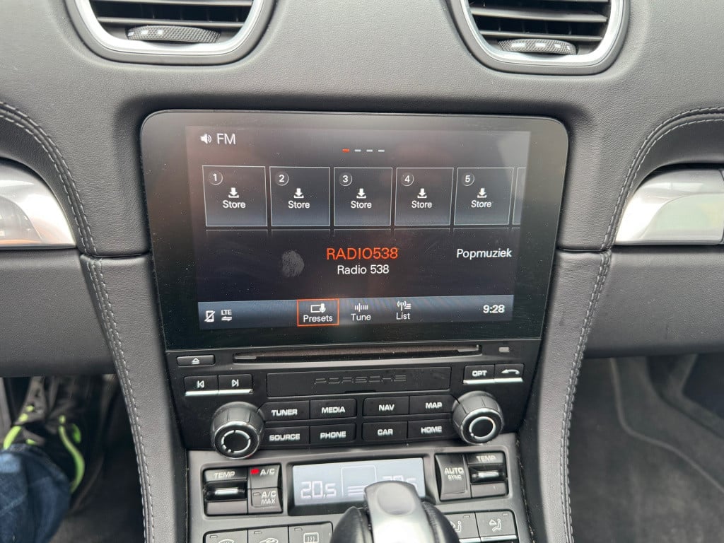 Porsche 718 boxster 2.0 automaat , porsche dealer onderhouden, 2 jaar porsc