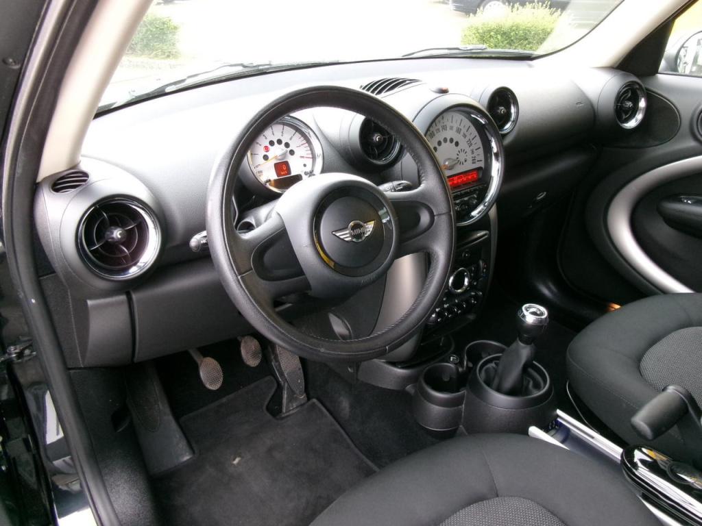 Mini Countryman one 1.6 airco, lm.velgen