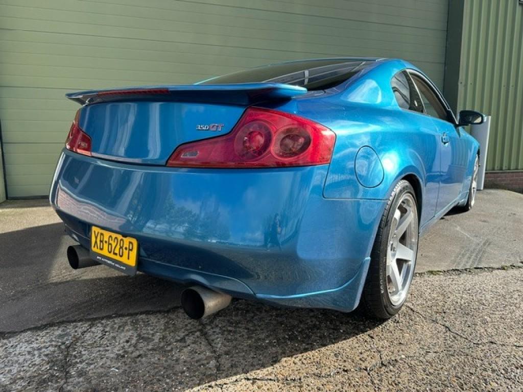 Nissan Skyline 350 gt coupe