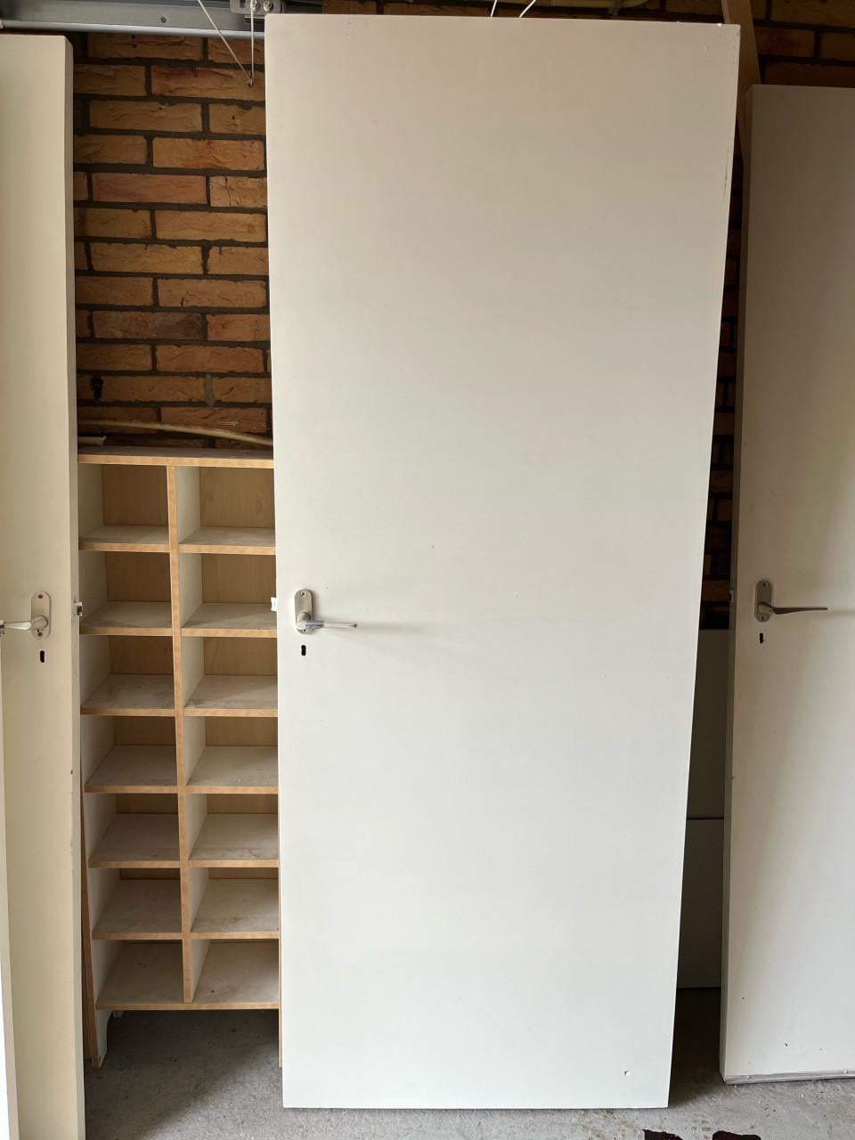 5 witte stompe binnendeuren incl. beslag