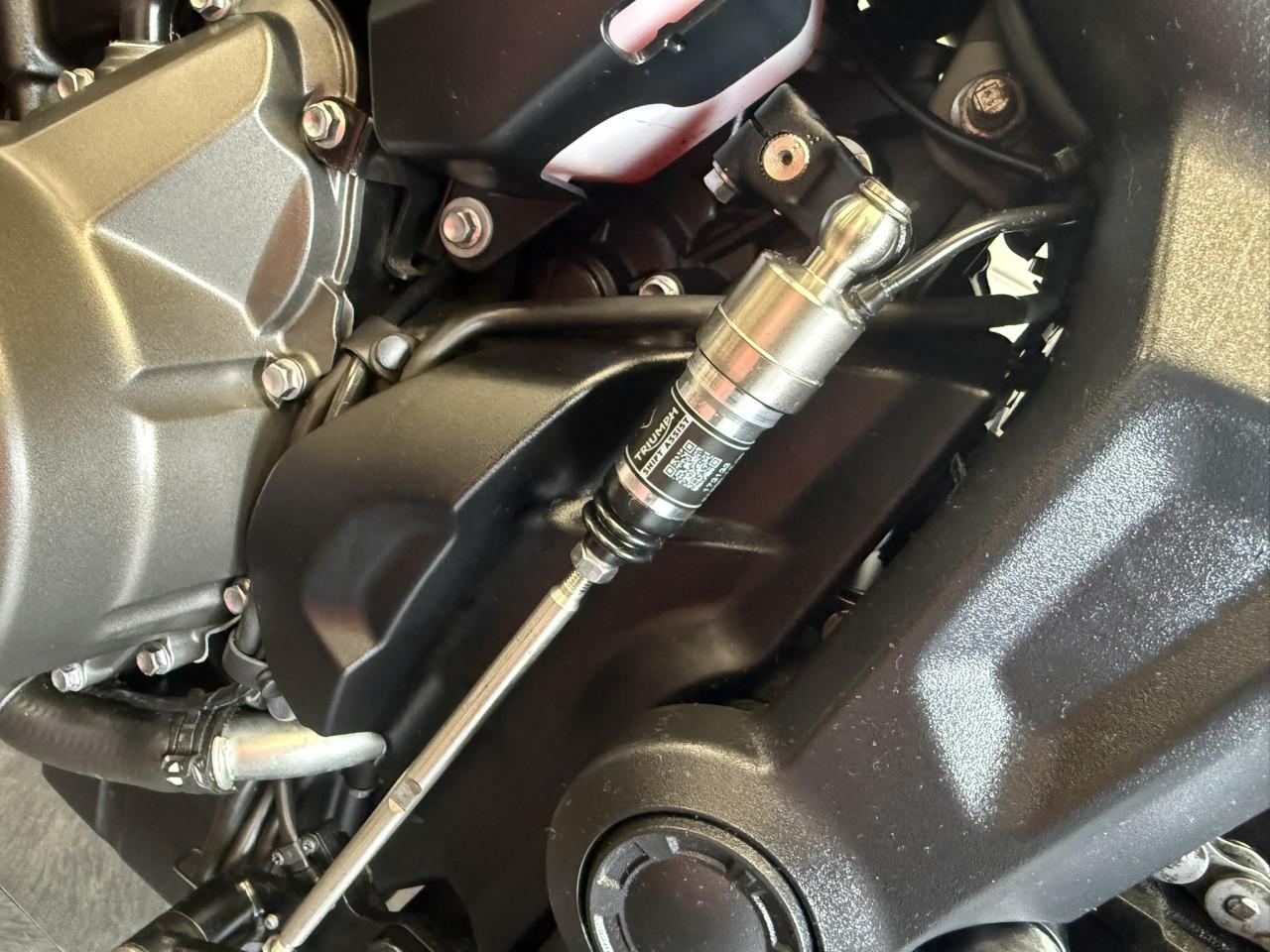 Triumph Trident 660 | 4100 km | 1e eigenaar | Zeer compleet