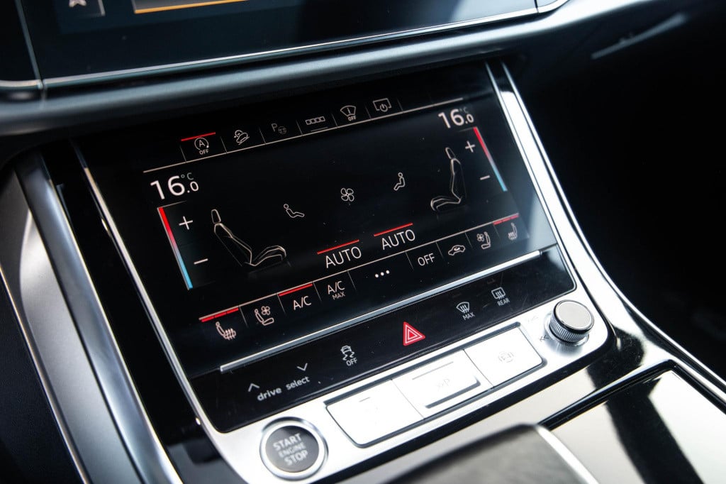 Audi Q7 sq7 s-line grijs kenteken 3x s-line / 360 camera / adaptive cruise 