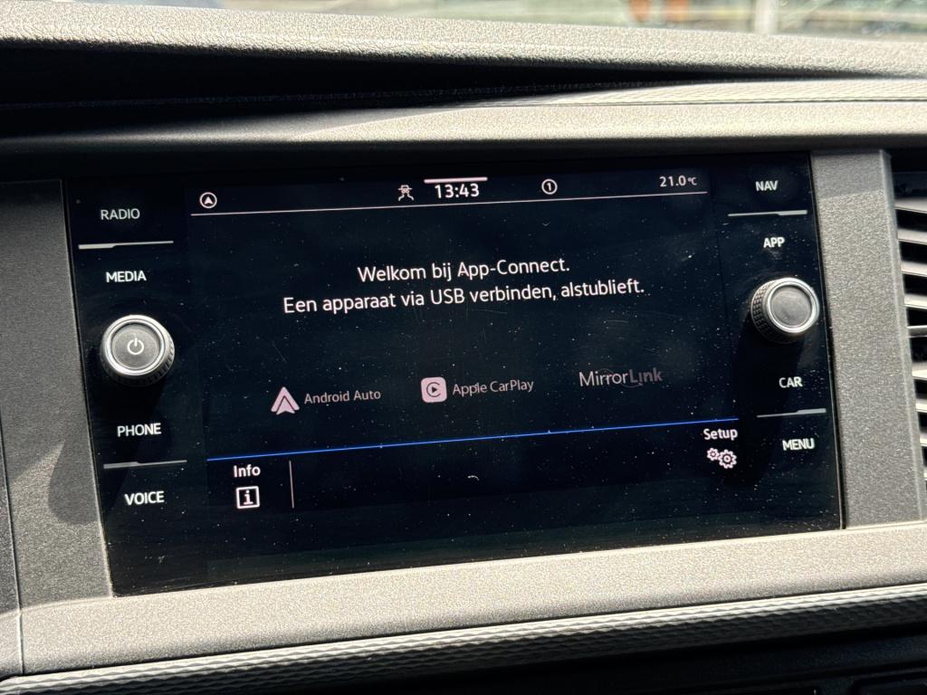 Volkswagen Transporter 2.0 tdi l1h1 28 | led | trekhaak | navi | carplay | 