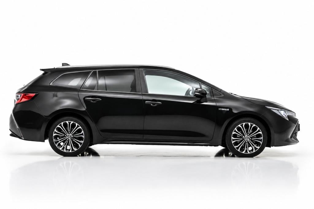 Toyota Corolla Touring Sports 1.8 hybrid | camera | stoelverwarming | apple