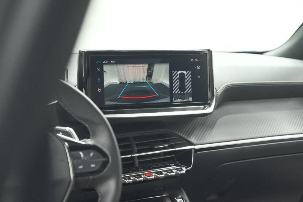 Peugeot 2008 puretech 130 eat8 gt | camera | apple carplay | parkeersensore
