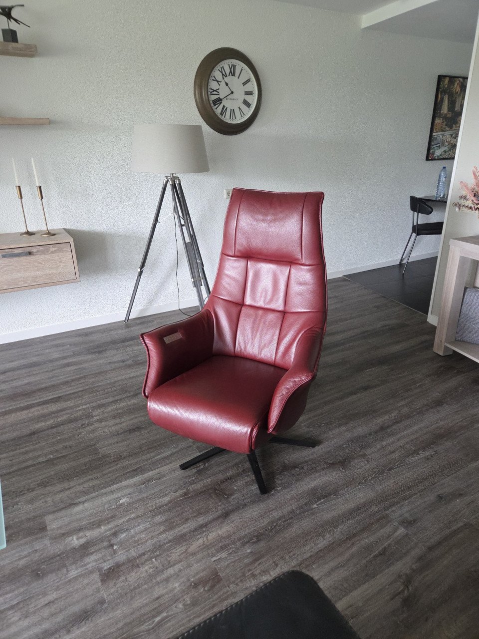 Twice relaxfautuil, electronisch bedienbaar.