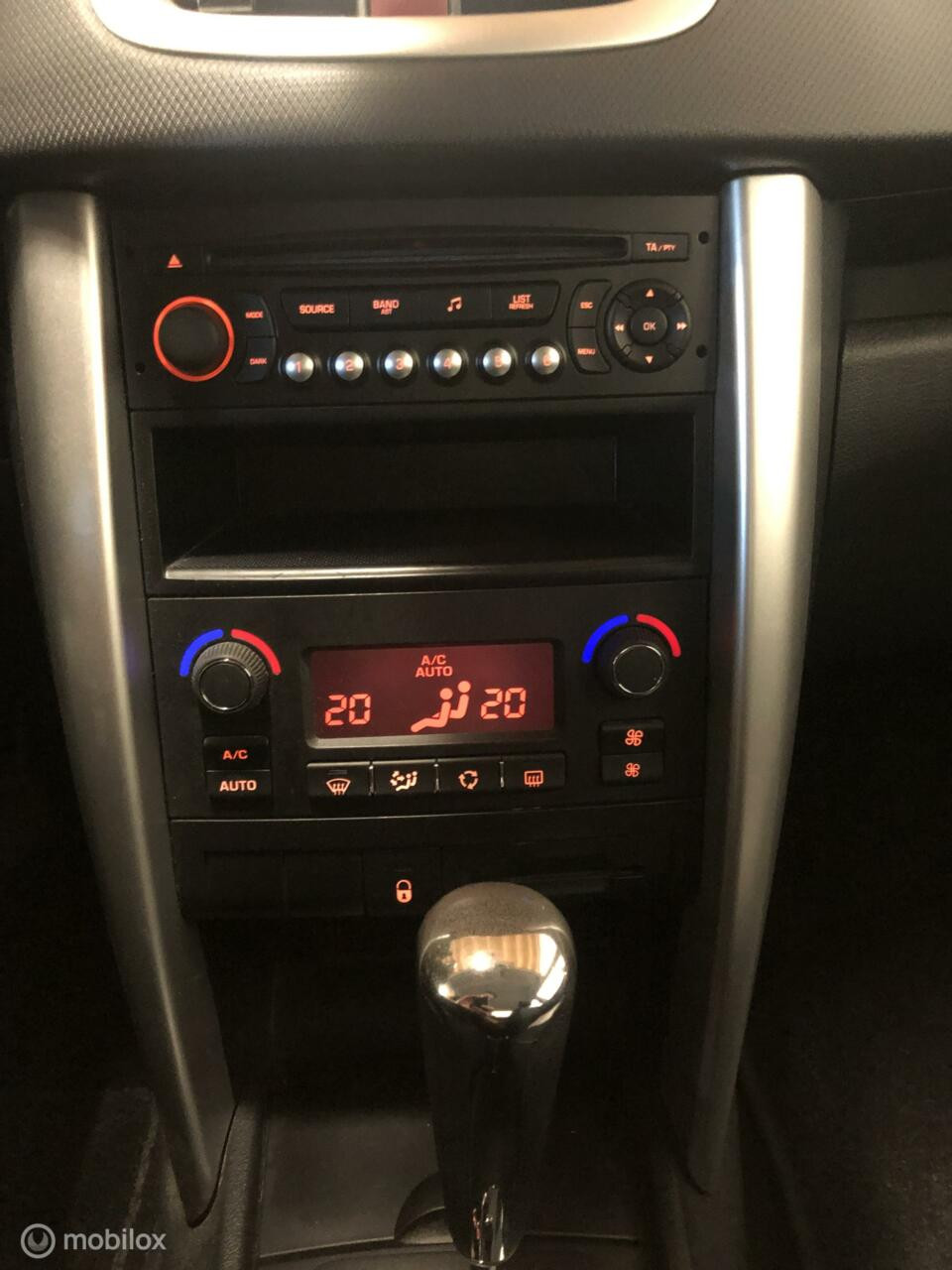 Peugeot 207 1.6 vti xs