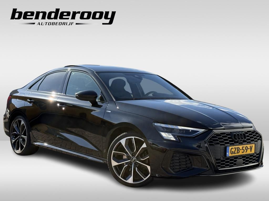 Audi A3 limousine 35 tfsi 150pk s edition | pano dak | leder | b&o
