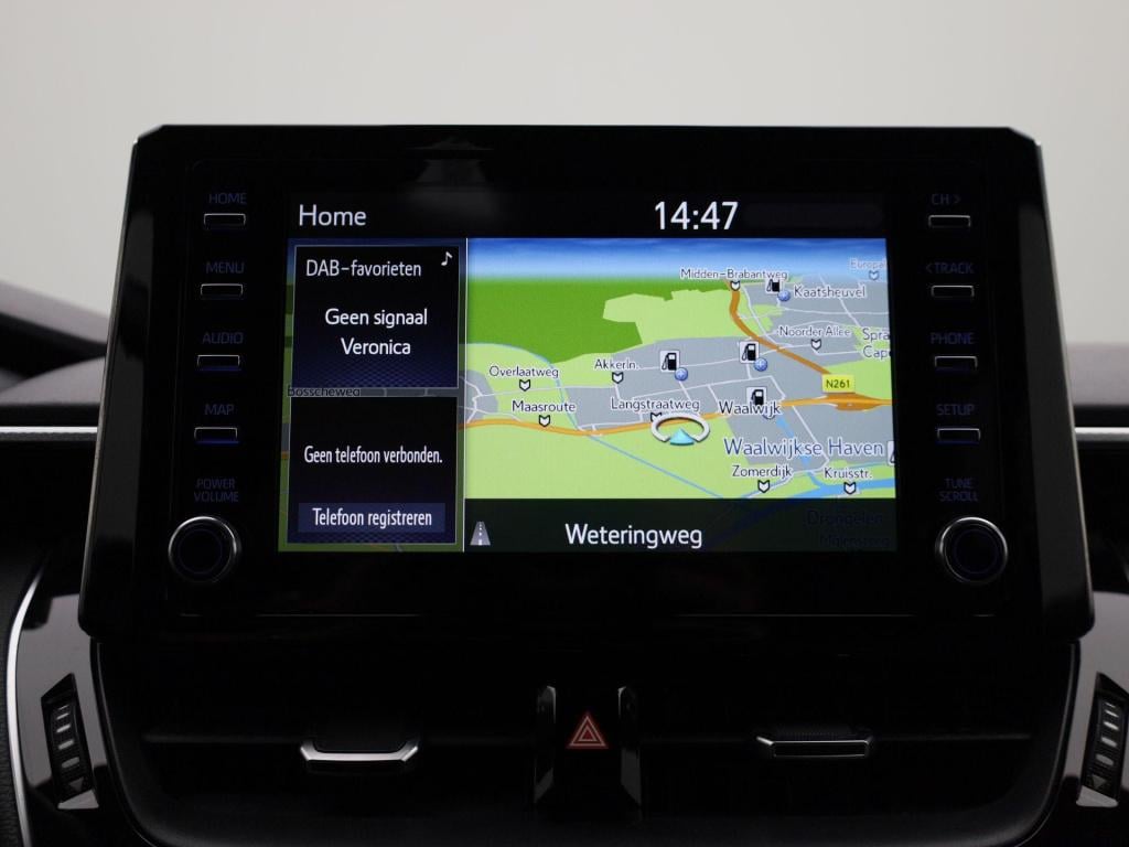 Toyota Corolla 1.8 hybrid business plus | automaat | stoel verwarming | par