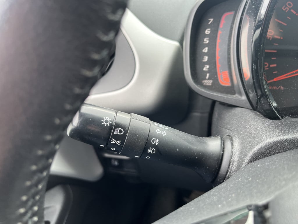 Toyota Aygo 1.0 vvt-i x-wave