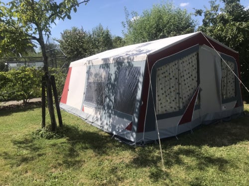 Bungalow 6 persoonstent