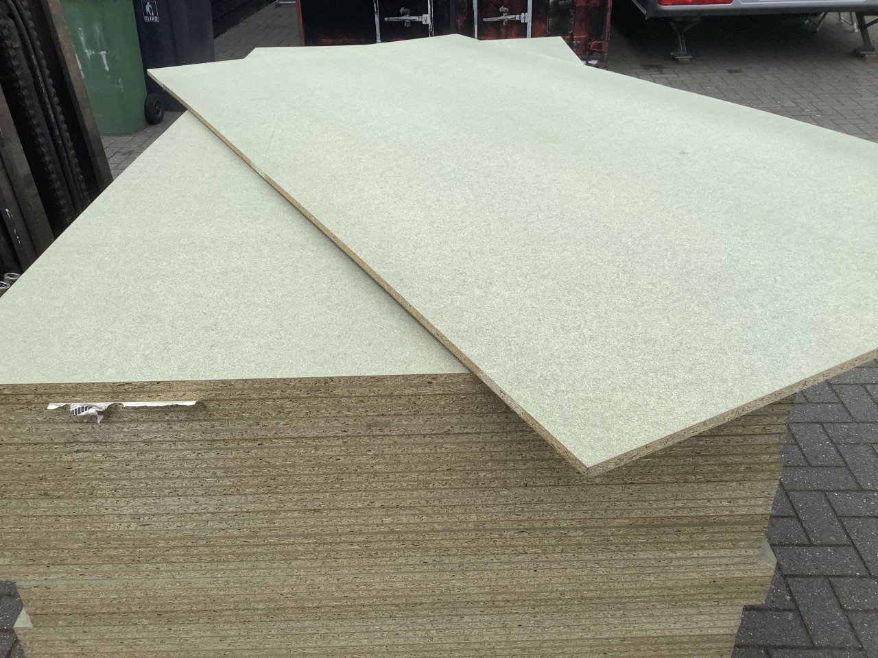 Nieuwe Spaanplaat V313 vochtwerend 122x244 Spano