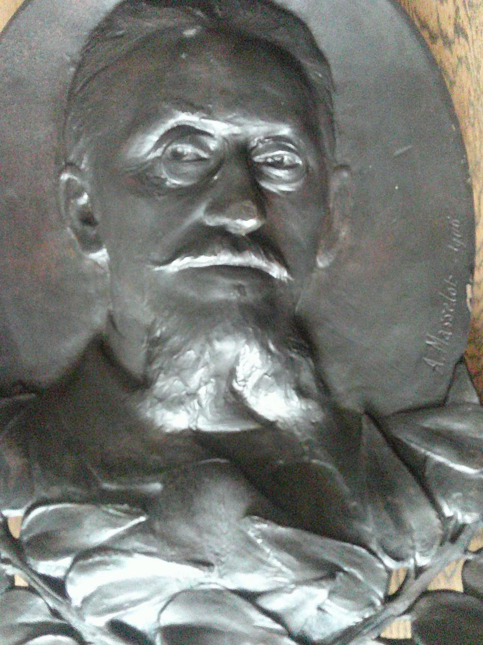 GROTE BRONZEN PLAQUETTE 1906, GESIGNEERD A.MASSELOT