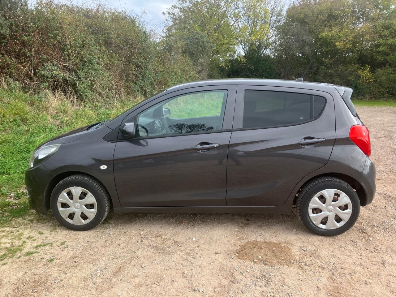 Opel Karl in prima staat, 26-9-2025 voll. geserviced, oa 4 nwe banden