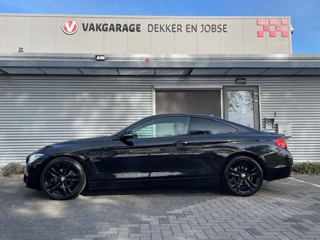 BMW 4 Serie coupé 420i centennial high executive