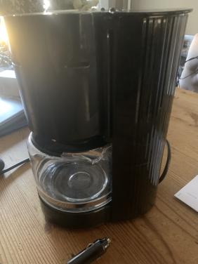Koffiezetapparaat met autostekker