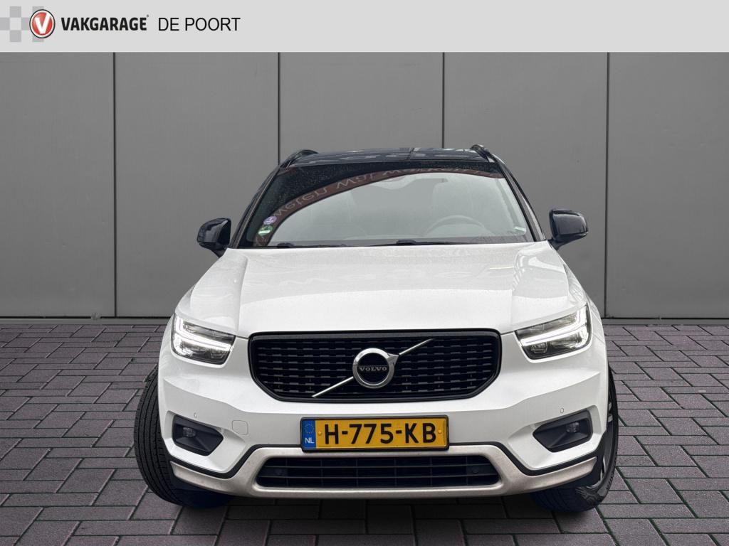 Volvo XC40 1.5 t3 r-design | nl-auto | btw | pano | parel lak | stoelverw.