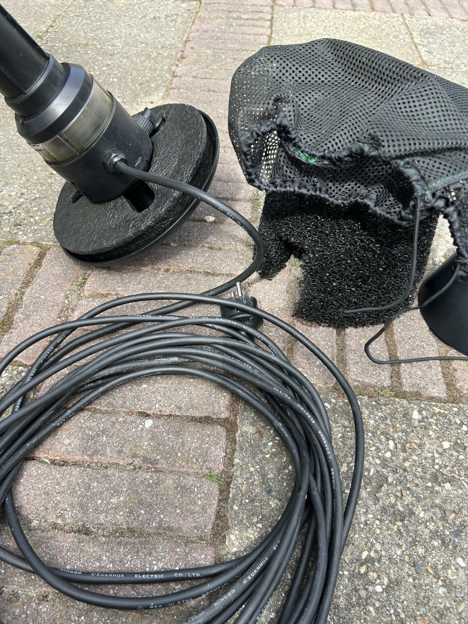 Te koop velda floating 2500 drijvend filter