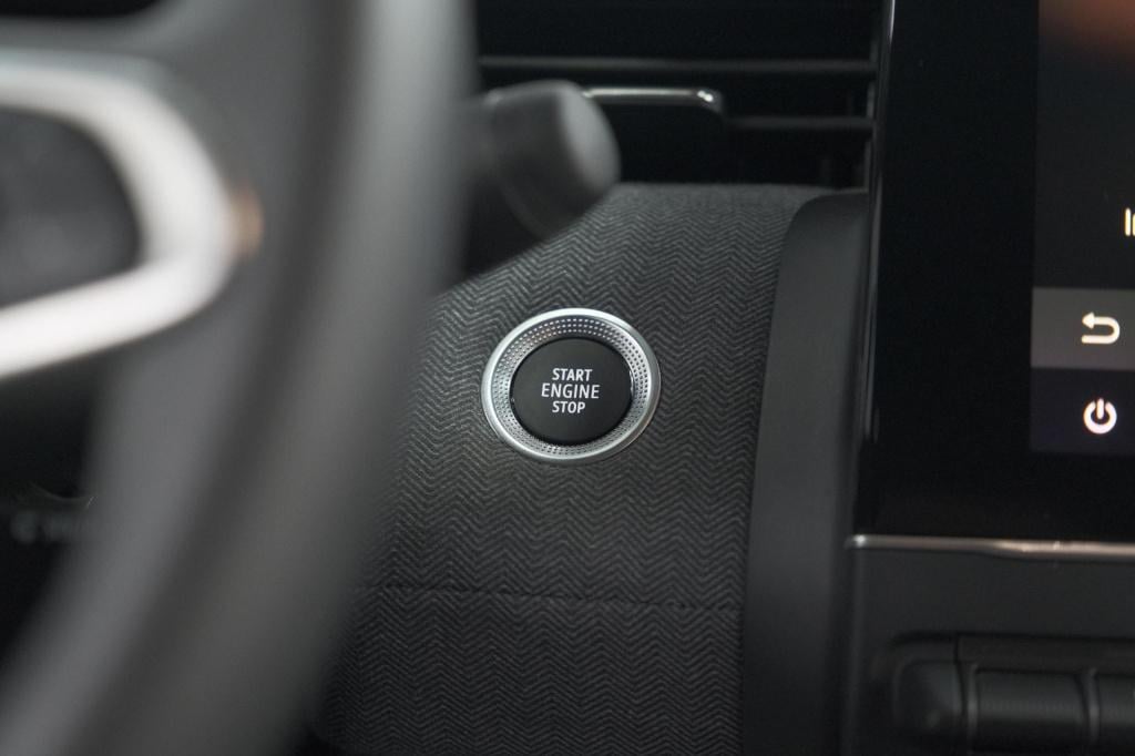 Renault Clio 1.6 e-tech full hybrid 145 techno | 360 camera | adaptieve cru