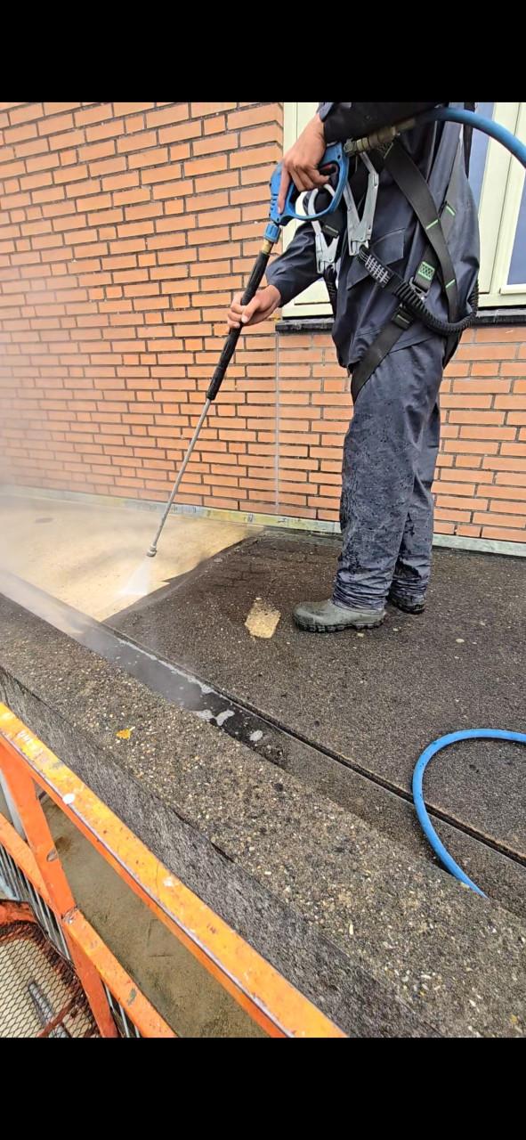 Alles wat u gereinigd wilt hebben kan ik voor u reinigen